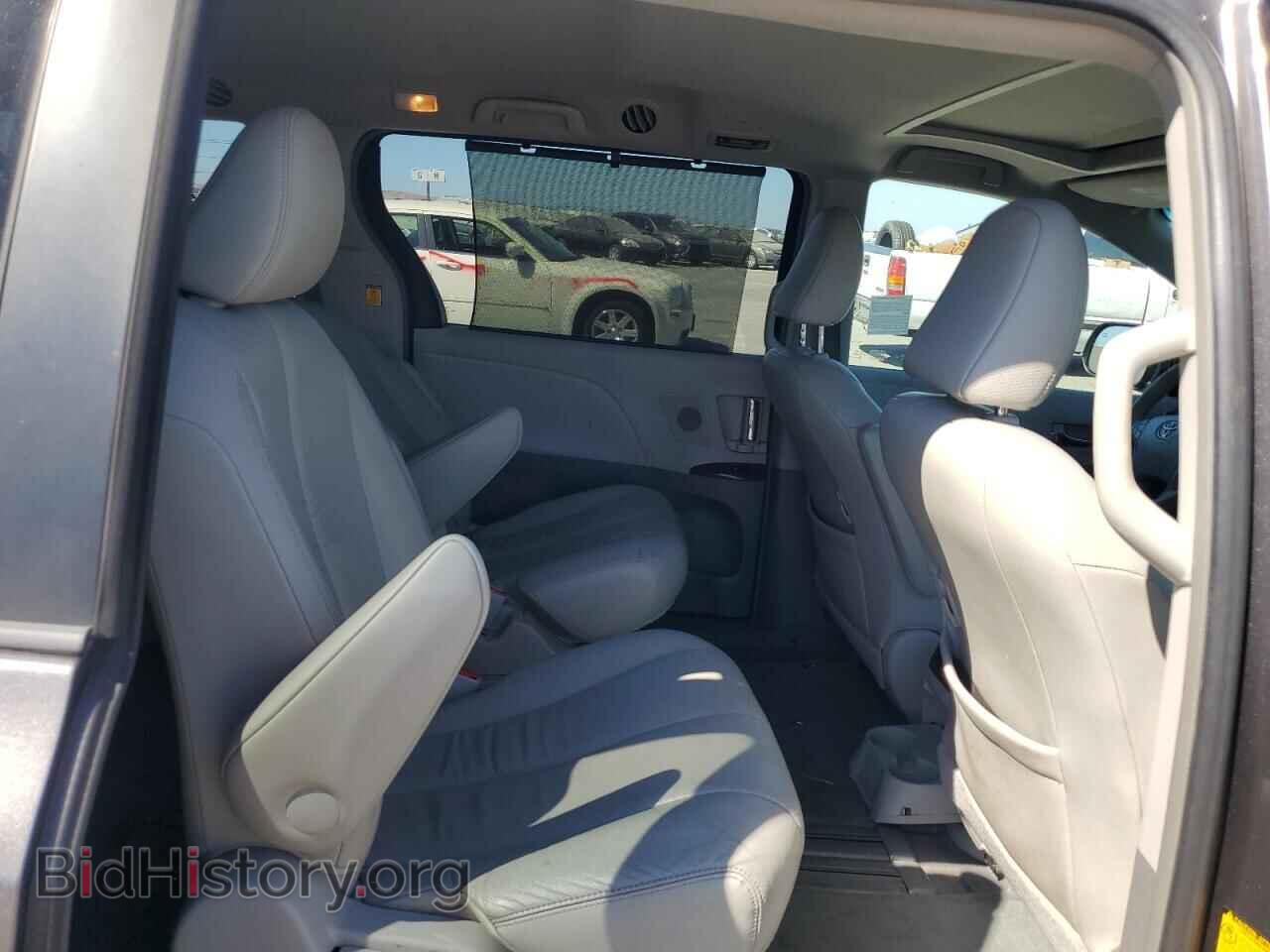2011 TOYOTA All Models - VIN: 5TDYK3DC2BS049686 - Фото 11