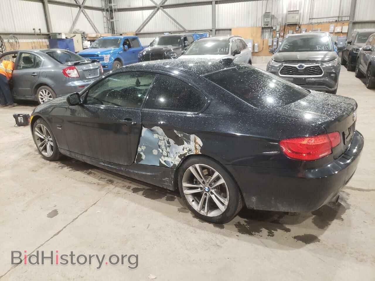 2011 BMW 3 SERIES - VIN: WBAKF9C55BE620395 - Фото 2