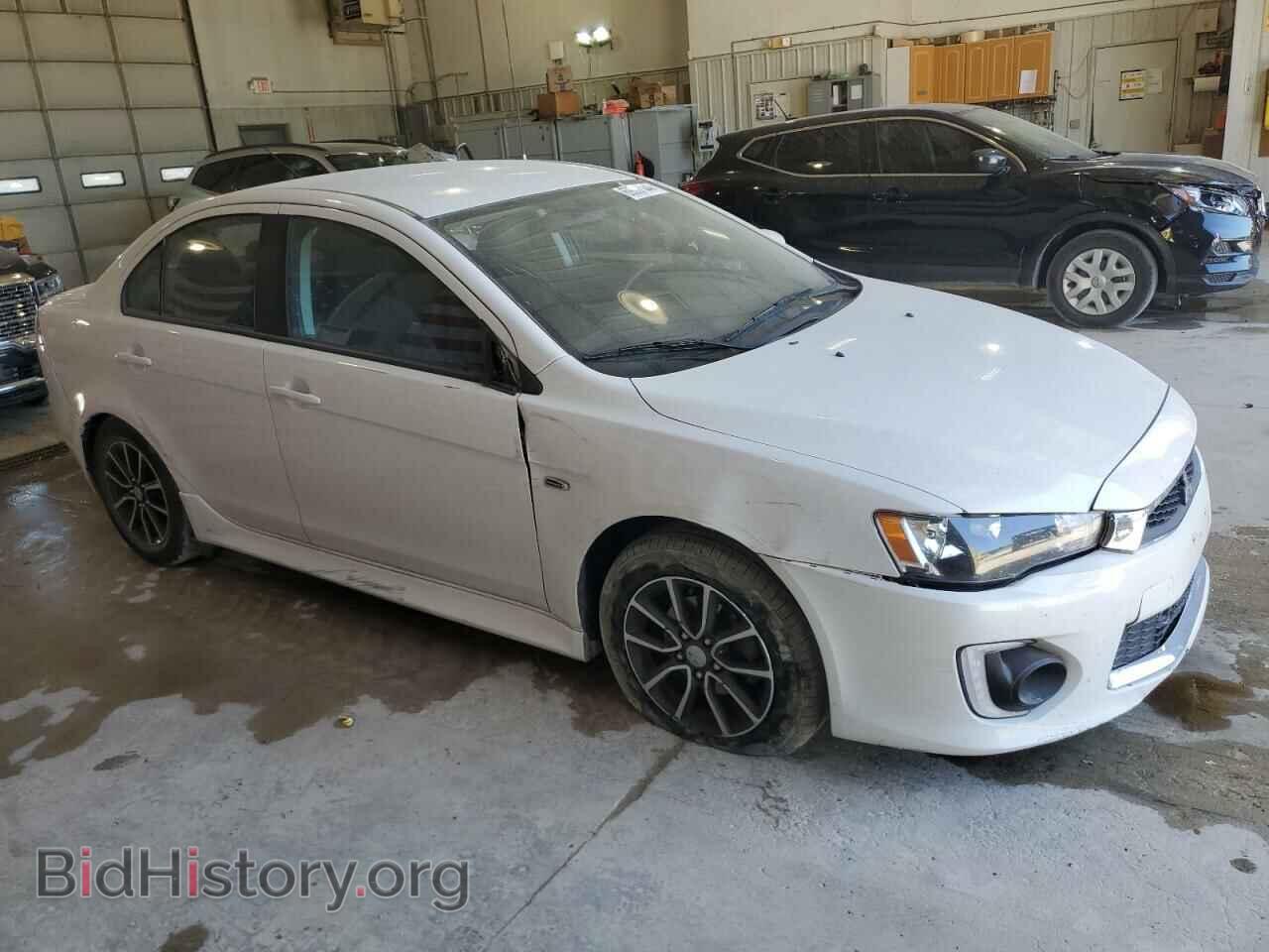 2017 MITSUBISHI LANCER - VIN: JA32U2FU9HU004487 - Фото 4