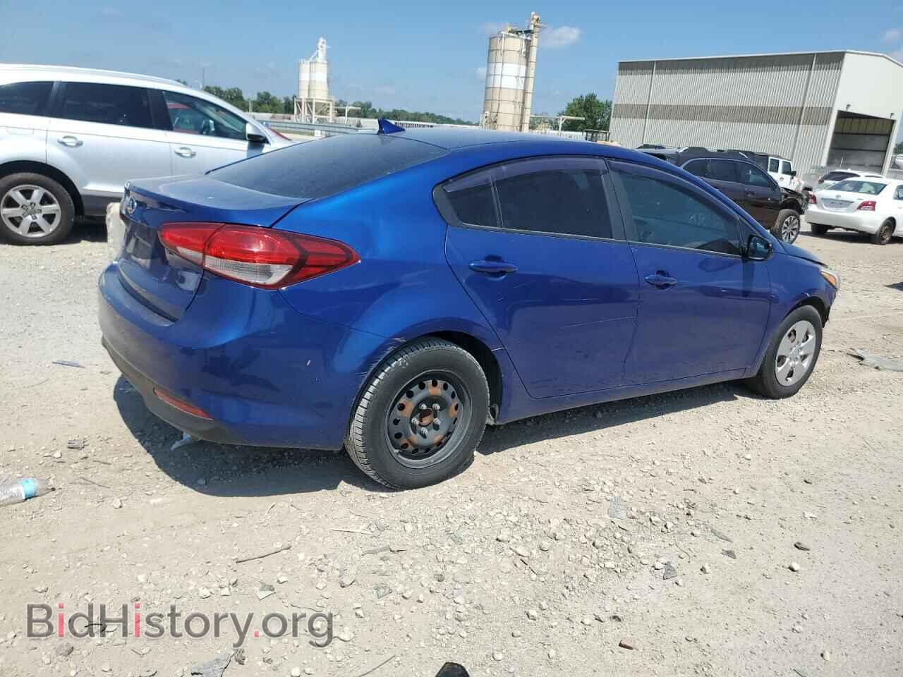 2017 KIA FORTE - VIN: 3KPFK4A73HE042012 - Фото 3
