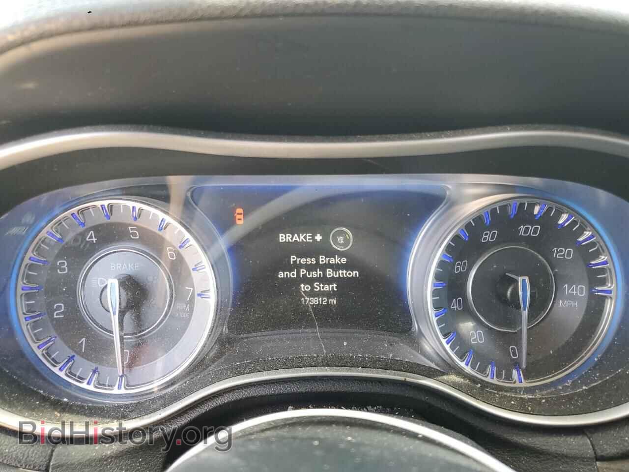 2016 CHRYSLER 300 - VIN: 2C3CCAAG6GH189544 - Фото 9