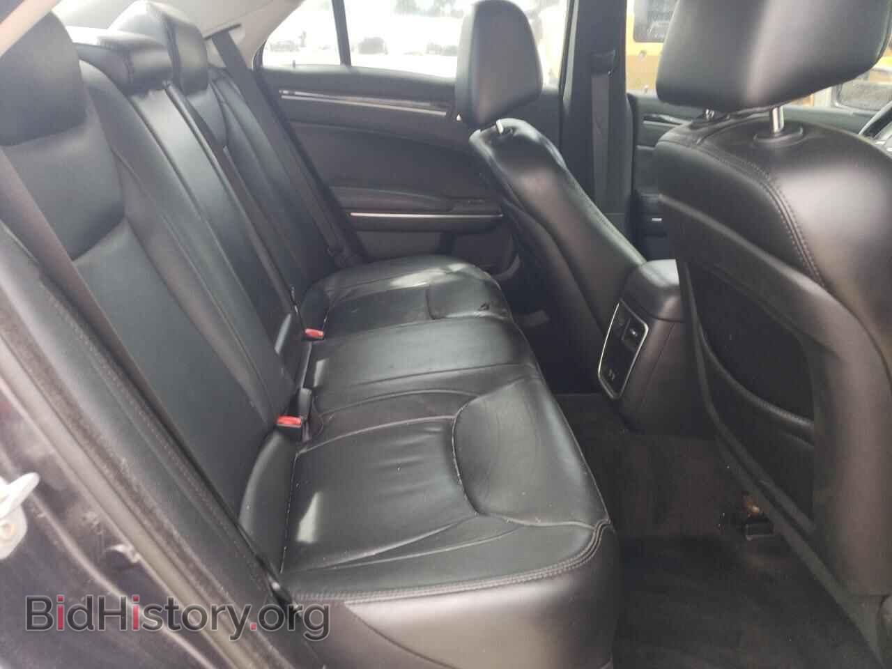 2016 CHRYSLER 300 - VIN: 2C3CCAAG6GH189544 - Фото 10
