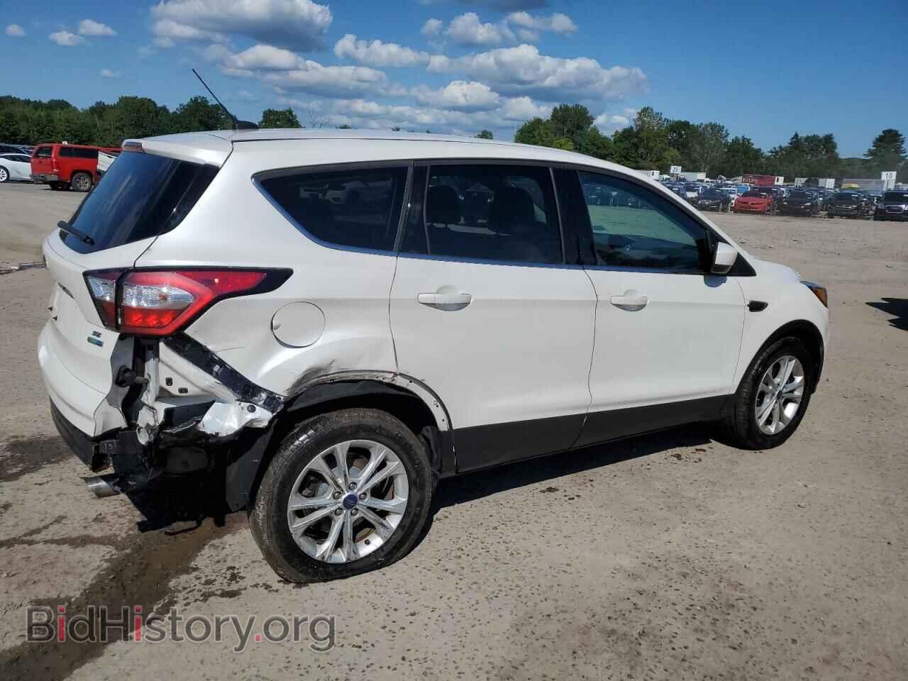2017 FORD ESCAPE - VIN: 1FMCU9GD8HUD50586 - Фото 3
