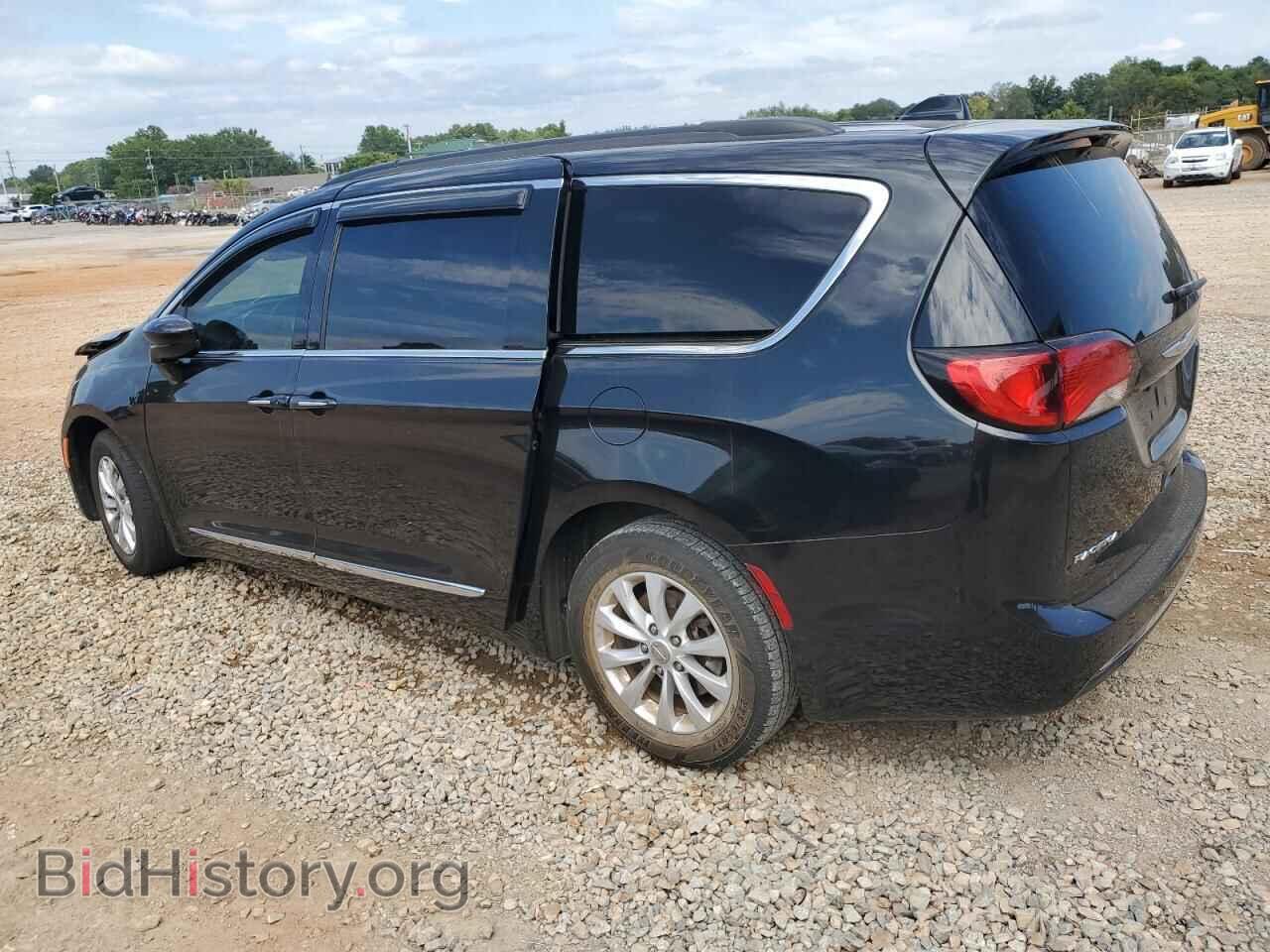 2017 CHRYSLER PACIFICA - VIN: 2C4RC1BG0HR524118 - Фото 2