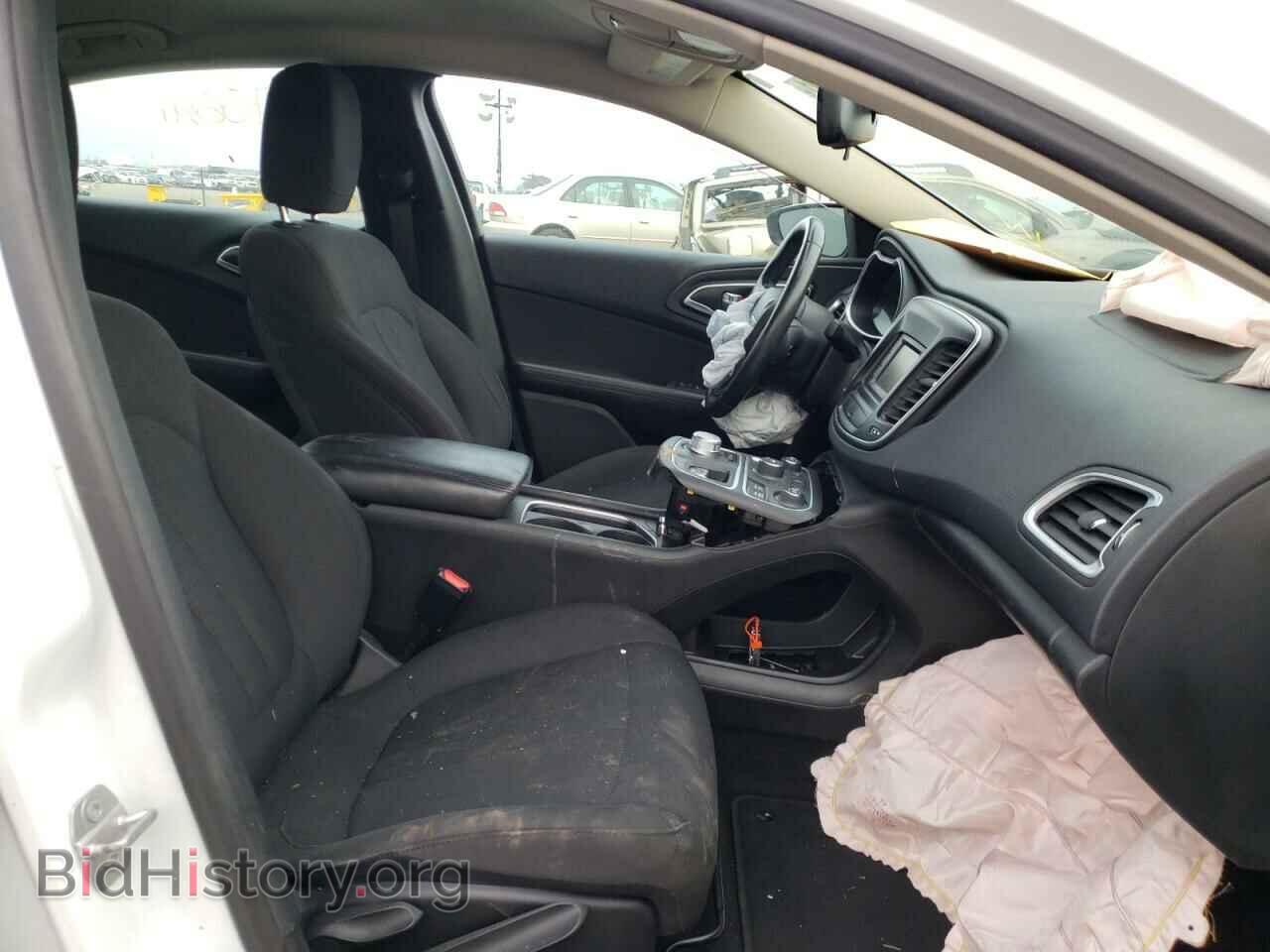 2016 CHRYSLER 200 - VIN: 1C3CCCAB4GN136705 - Фото 5