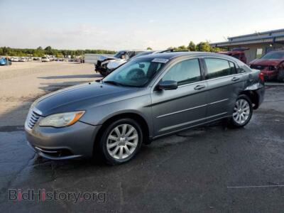 2013 Chrysler 200 TOURING, серый — VIN 1C3CCBBB9DN557582, Copart