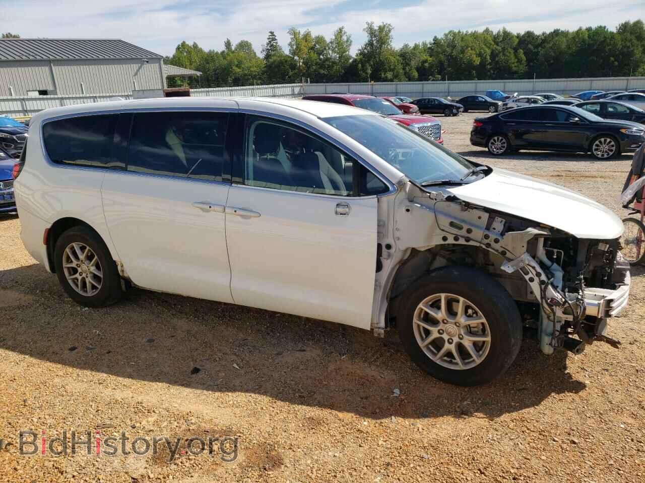 2017 CHRYSLER PACIFICA - VIN: 2C4RC1DGXHR703991 - Фото 4