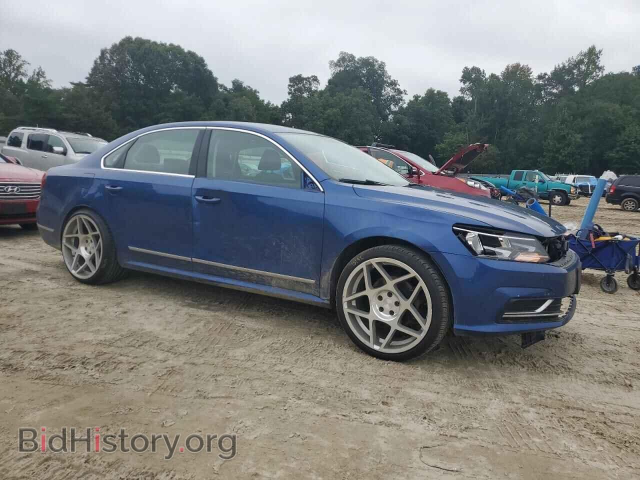 2017 VOLKSWAGEN PASSAT - VIN: 1VWAT7A32HC057532 - Фото 4