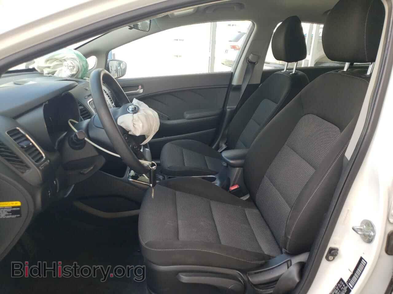 2017 KIA FORTE - VIN: 3KPFK4A73HE082073 - Photo 7