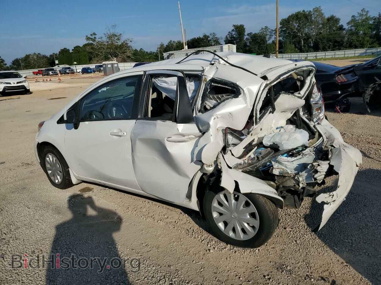 2014 NISSAN VERSA - VIN: 3N1CE2CP2EL434663 - Photo 2