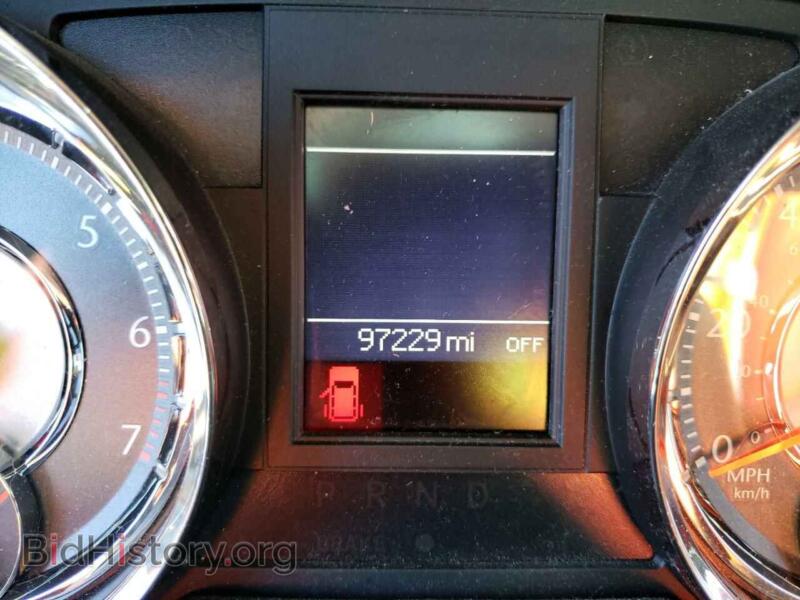 2016 Chrysler MINIVAN (VIN 2C4RC1BG7GR221657) — photo 9 of 13