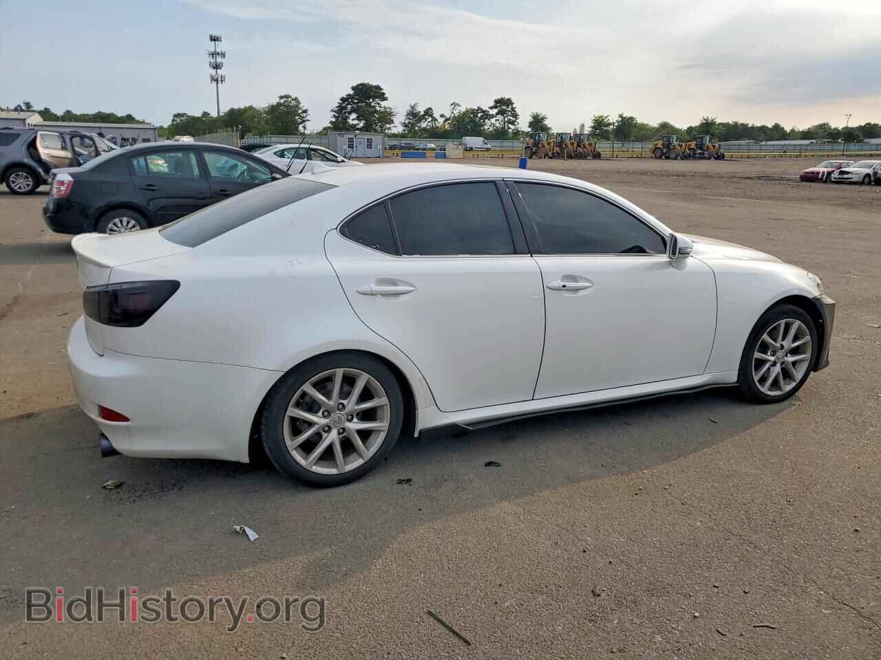 2013 LEXUS IS - VIN: JTHCF5C28D5061979 - Photo 3