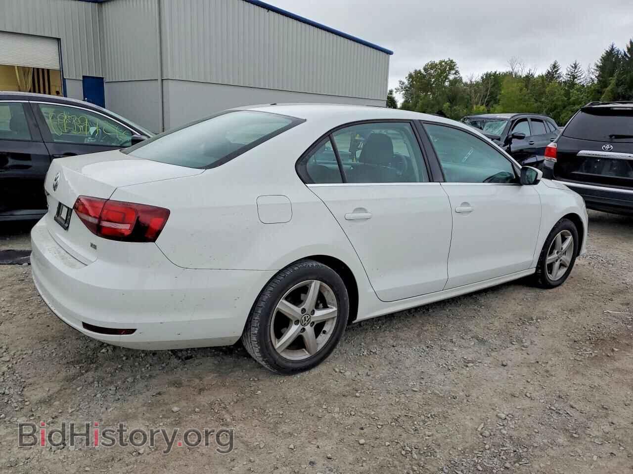 2017 VOLKSWAGEN JETTA - VIN: 3VW2B7AJ6HM378140 - Фото 3