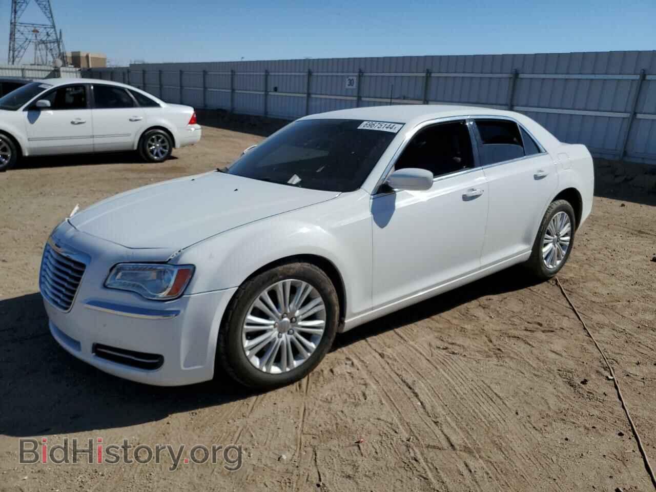 Фотография 2C3CCARG7EH328002 - CHRYSLER 300 2014