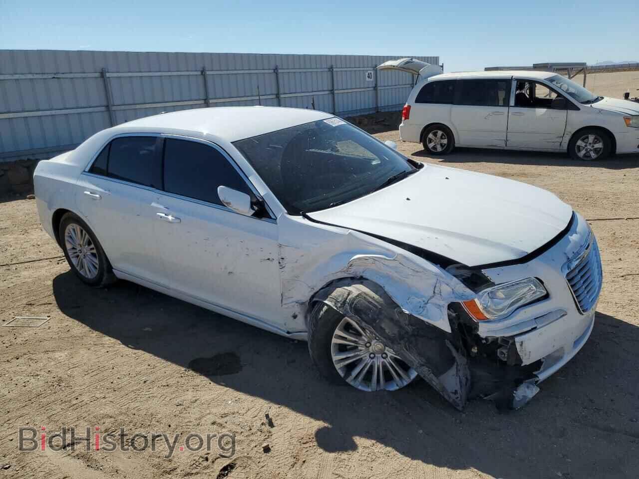 2014 CHRYSLER 300 - VIN: 2C3CCARG7EH328002 - Фото 4