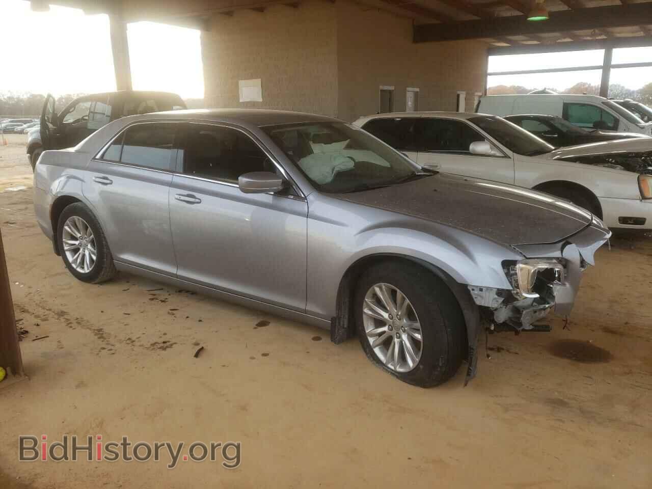 2017 CHRYSLER 300 - VIN: 2C3CCAAGXHH508137 - Фото 4