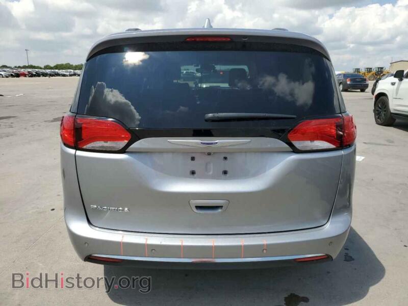 2018 Chrysler PACIFICA (VIN 2C4RC1BG2JR150049) — photo 6 of 14