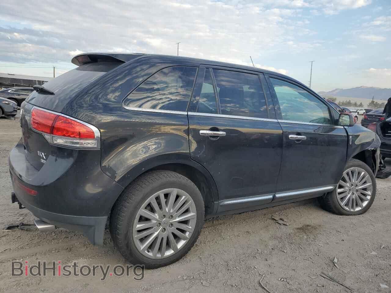 2011 LINCOLN MKX - VIN: 2LMDJ8JK5BBJ25977 - Photo 3