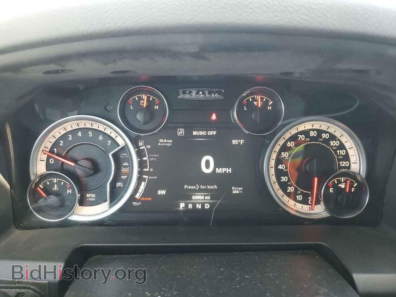 2018 RAM 1500 - VIN: 1C6RR6LT5JS239353 - Photo 9