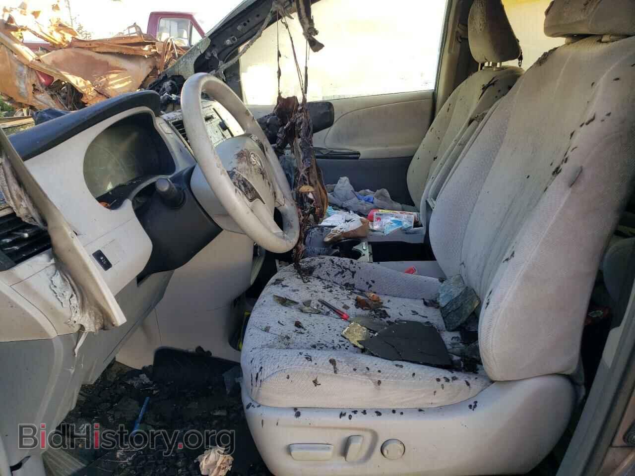 2011 TOYOTA All Models - VIN: 5TDKK3DC0BS043696 - Фото 7