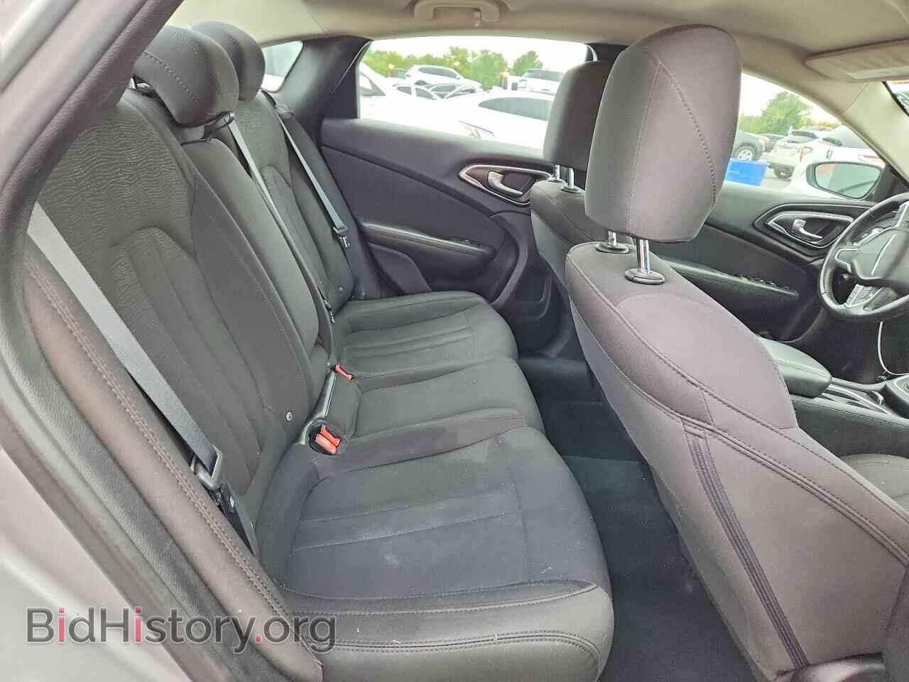 2015 CHRYSLER 200 - VIN: 1C3CCCAB9FN758635 - Фото 10