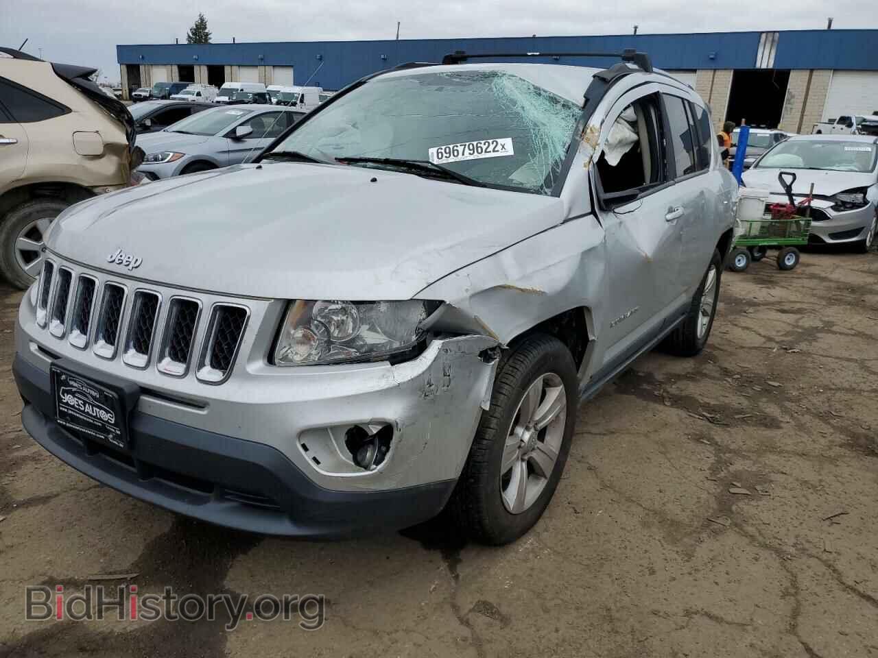 Photo 1J4NT1FA9BD260101 - JEEP COMPASS 2011