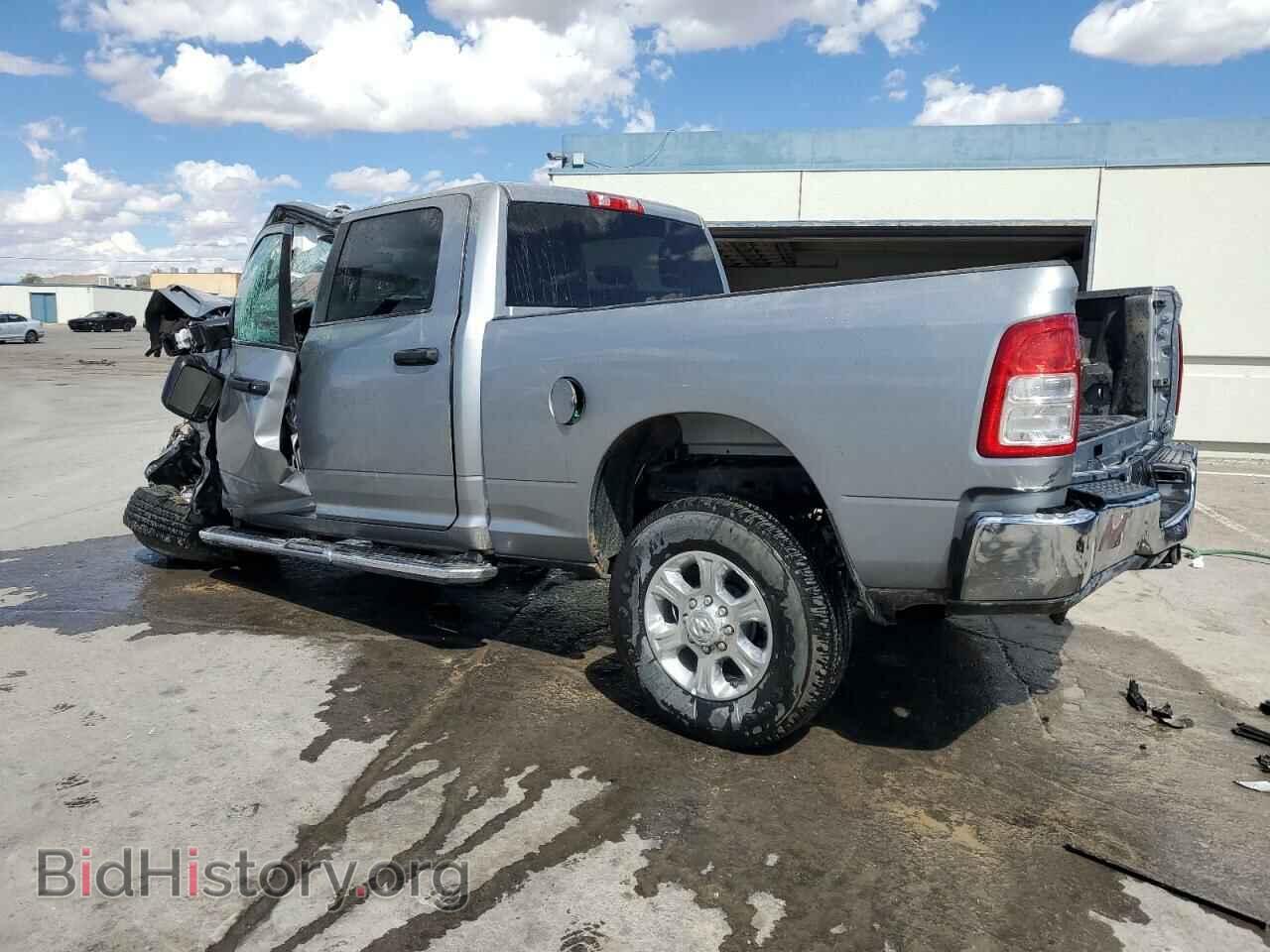 2024 RAM 2500 - VIN: 3C6UR5DL0RG320704 - Фото 2