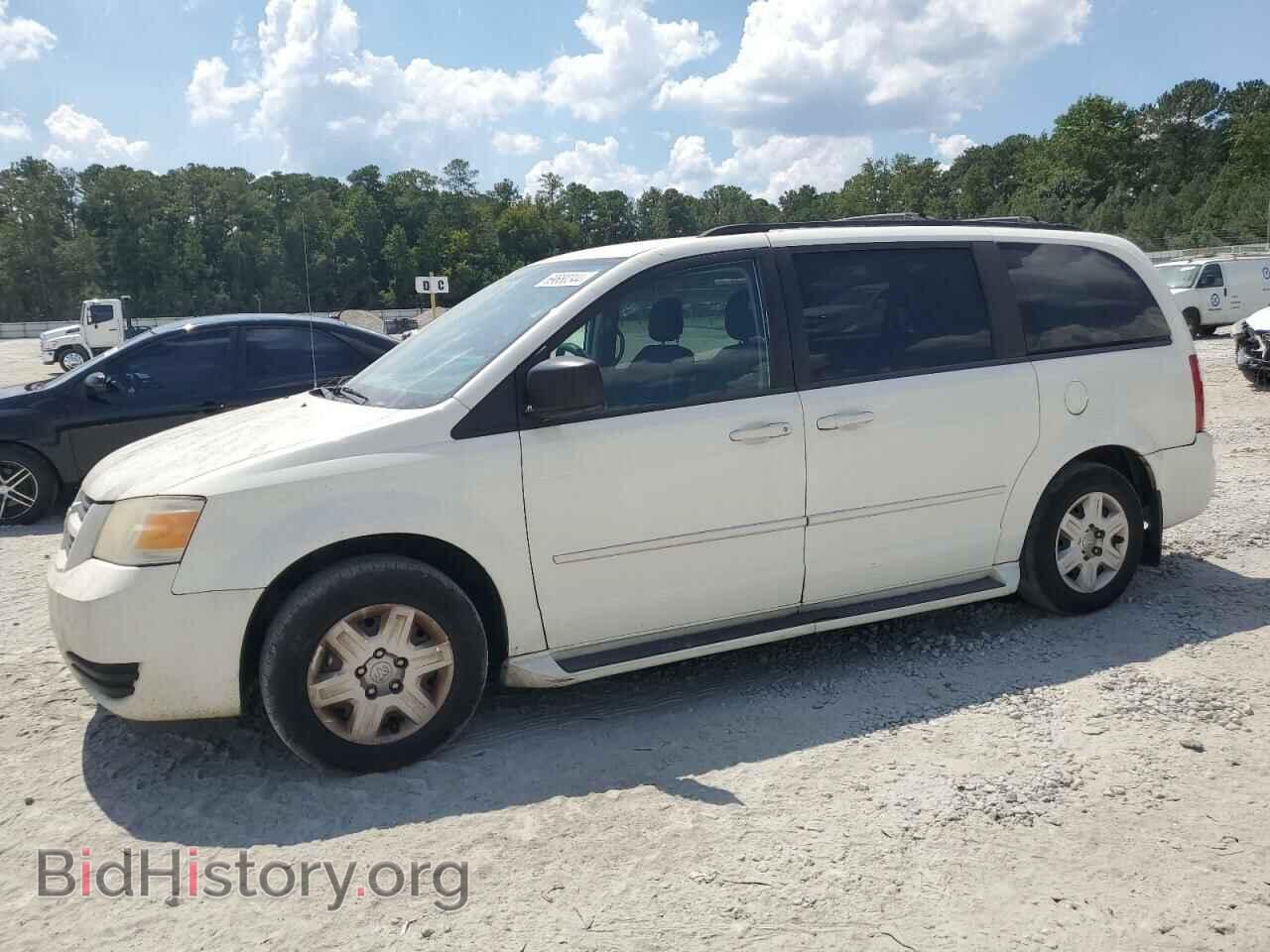 Фотография 2D4RN4DE8AR379958 - DODGE CARAVAN 2010