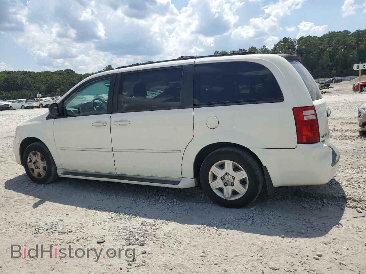 2010 DODGE CARAVAN - VIN: 2D4RN4DE8AR379958 - Фото 2