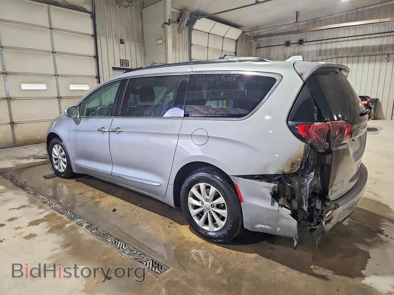 2017 CHRYSLER PACIFICA - VIN: 2C4RC1BG1HR539131 - Фото 2