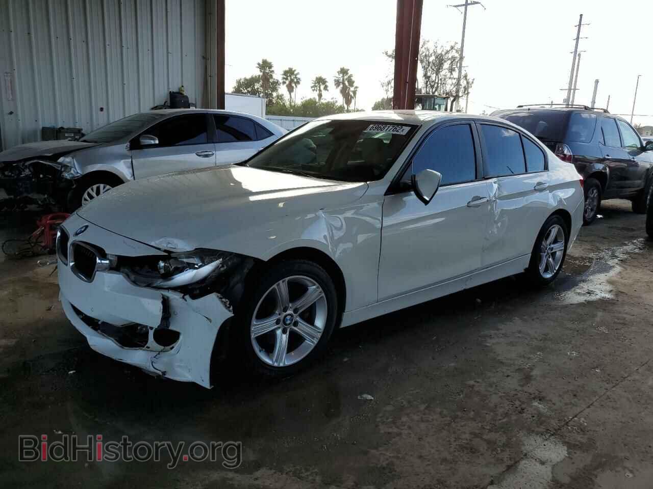 Фотография WBA3B1G59FNT02880 - BMW 3 SERIES 2015