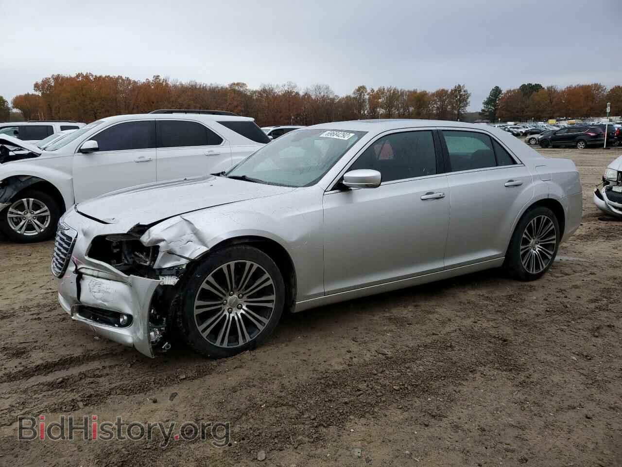 Фотография 2C3CCABG5CH140487 - CHRYSLER 300 2012
