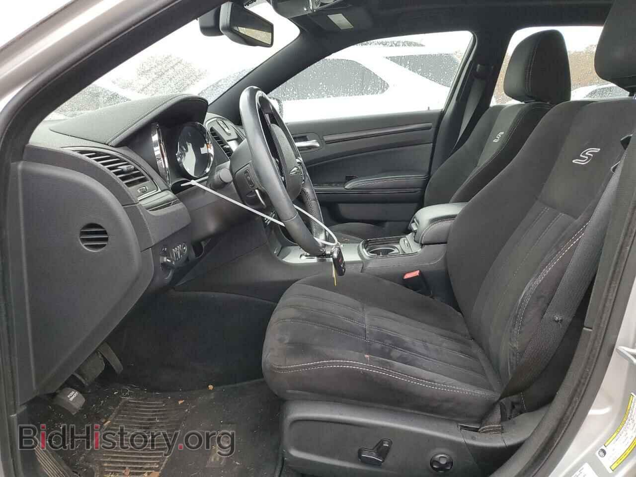 2012 CHRYSLER 300 - VIN: 2C3CCABG5CH140487 - Фото 7