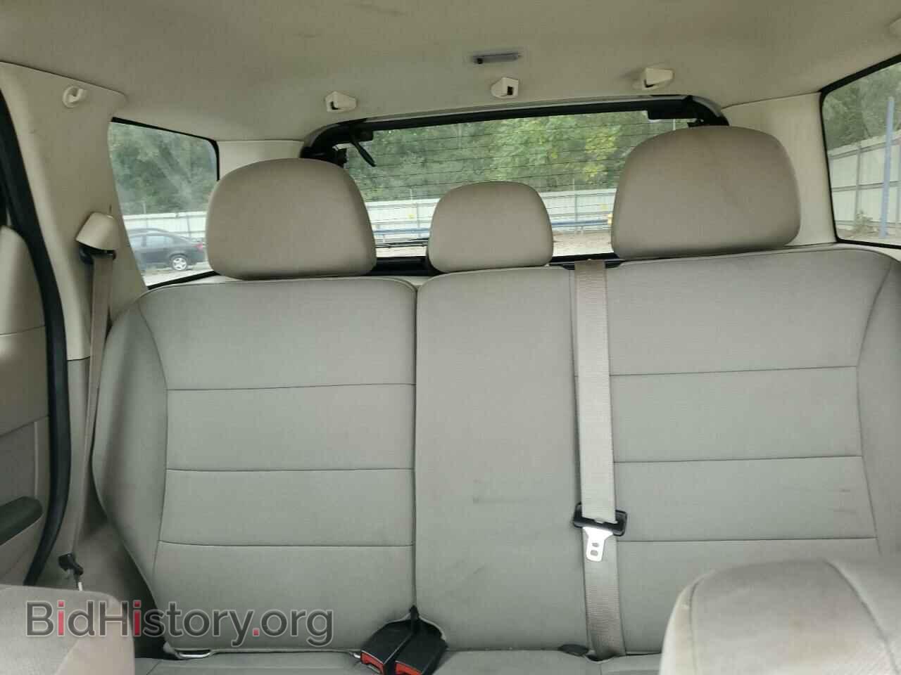 2010 FORD ESCAPE - VIN: 1FMCU0D73AKC16449 - Фото 10