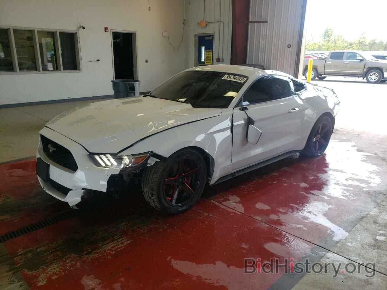 Photo 1FA6P8TH7G5307318 - FORD MUSTANG 2016
