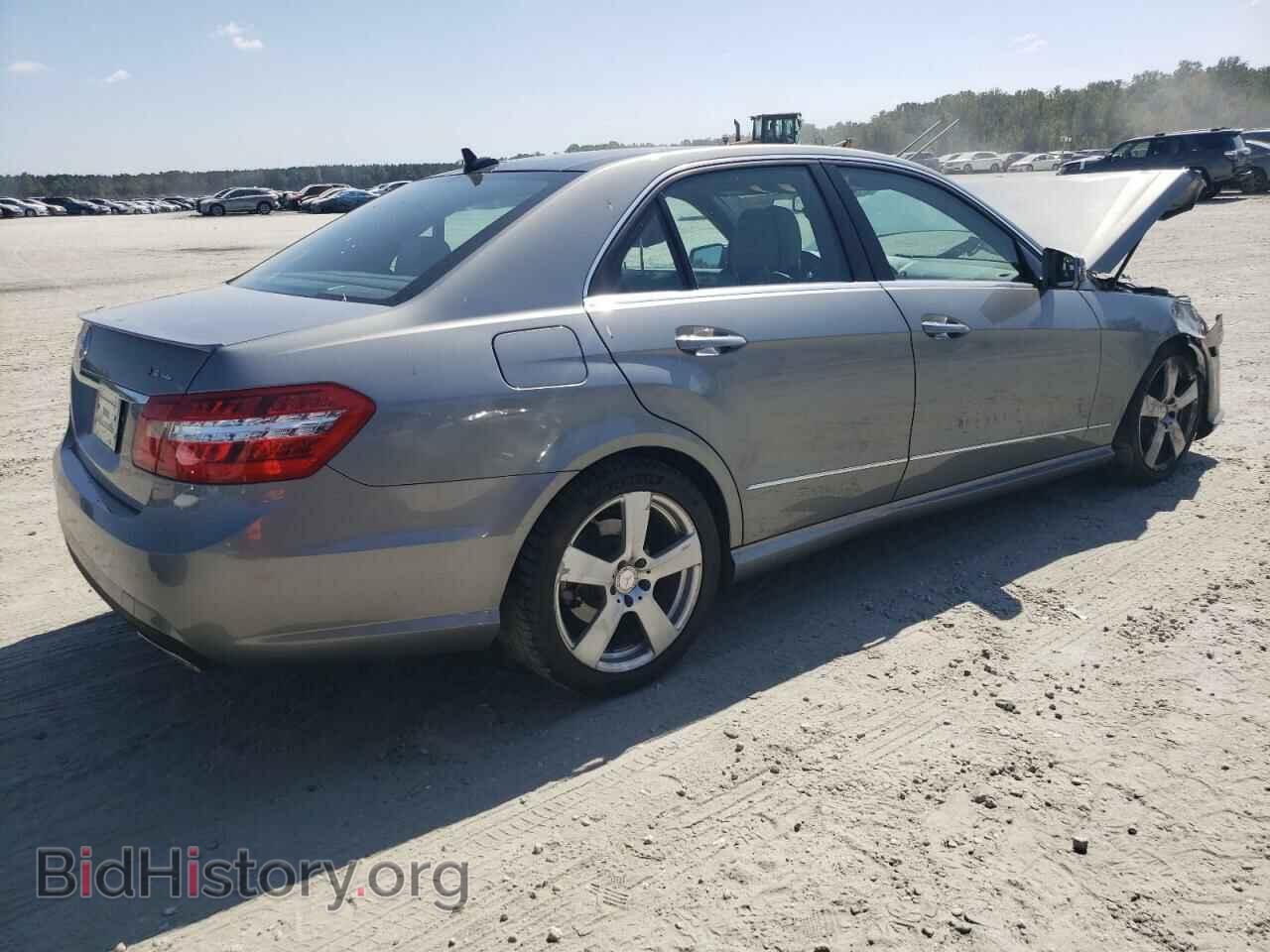 2011 MERCEDES-BENZ E-CLASS - VIN: WDDHF5GB7BA345308 - Фото 3