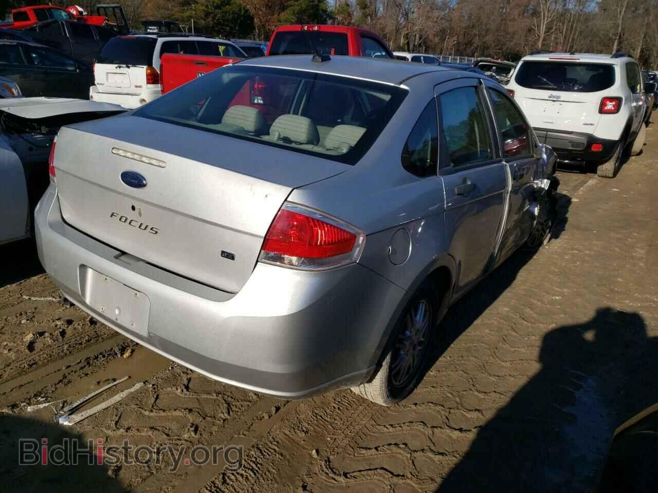 2009 FORD FOCUS - VIN: 1FAHP35N59W154921 - Photo 3