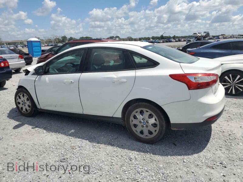 2012 Ford FOCUS (VIN 1FAHP3F24CL126668) — photo 2 of 15