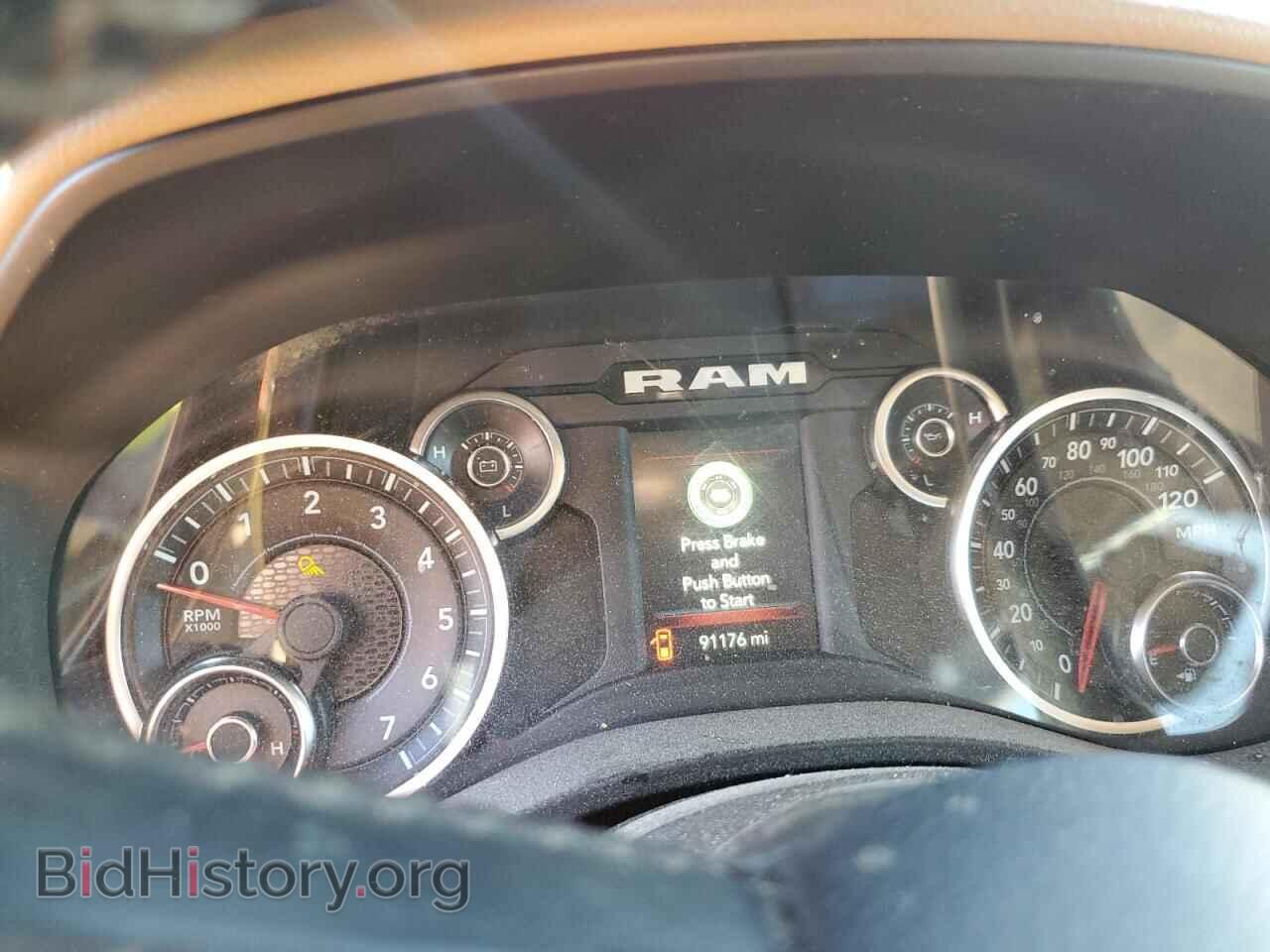 2019 RAM 1500 - VIN: 1C6SRFFT2KN747728 - Фото 9