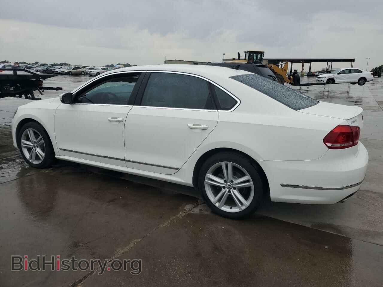 2013 VOLKSWAGEN PASSAT - VIN: 1VWCN7A33DC054345 - Фото 2