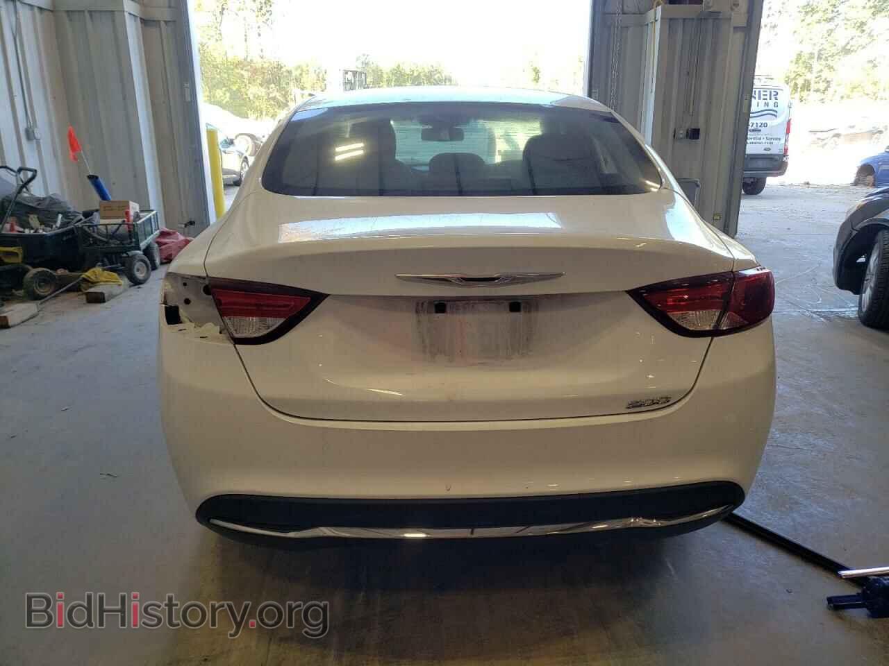 2015 CHRYSLER 200 - VIN: 1C3CCCABXFN569556 - Фото 6