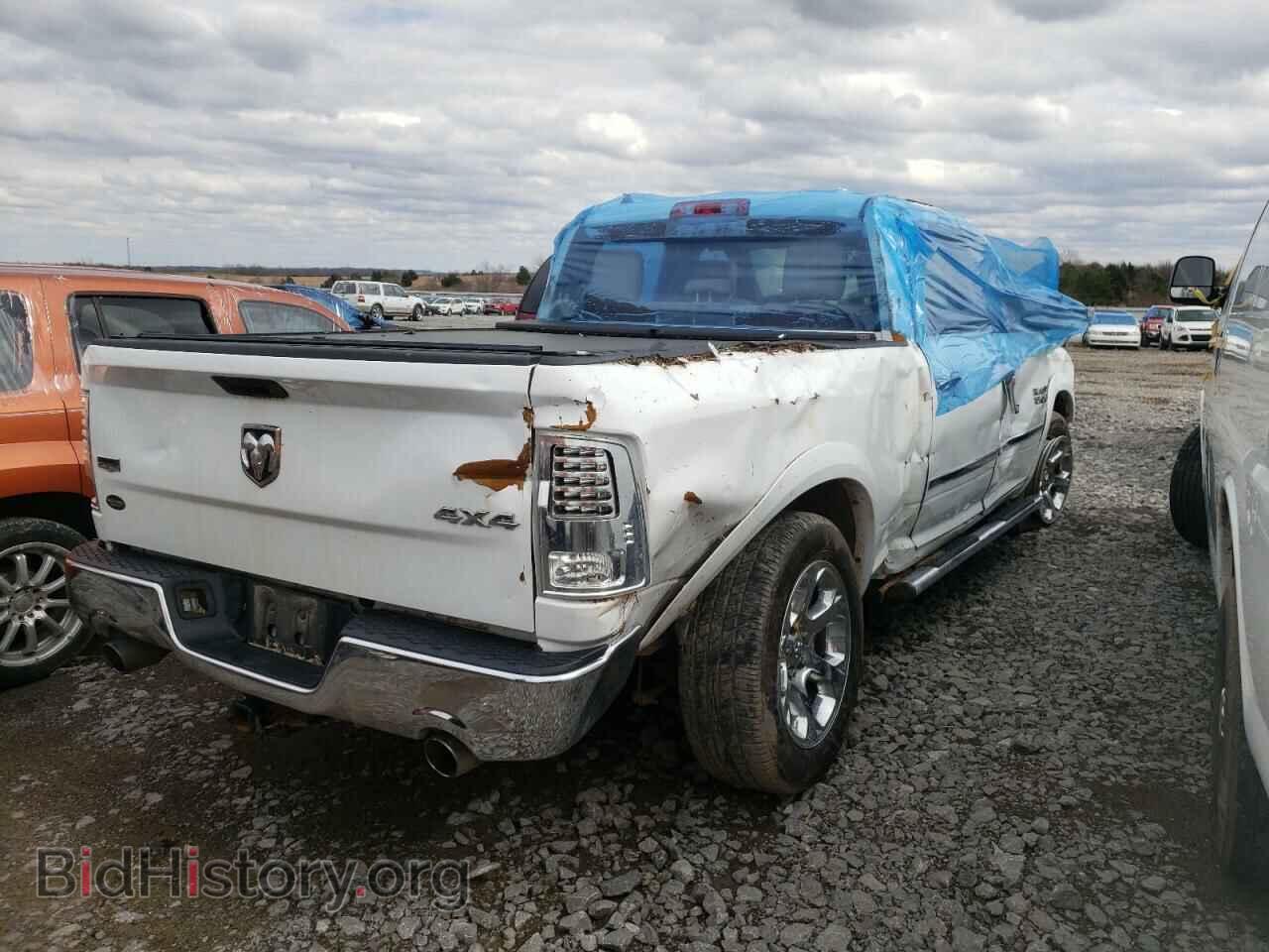 2017 RAM 1500 - VIN: 1C6RR7VTXHS657033 - Фото 4