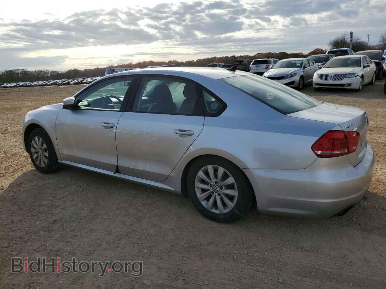 2015 VOLKSWAGEN PASSAT - VIN: 1VWAT7A33FC033222 - Фото 2