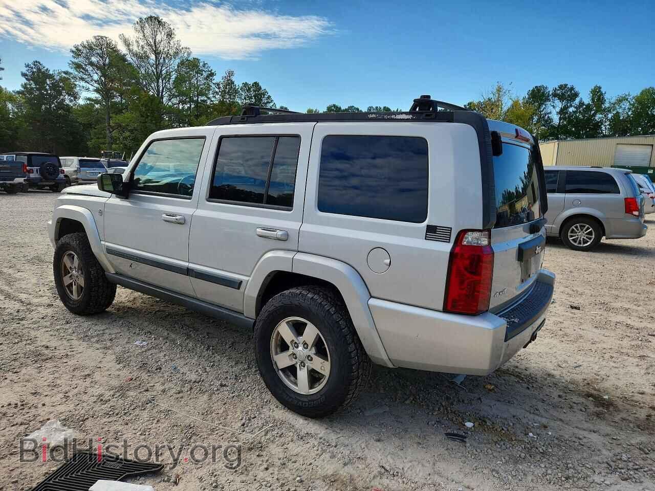 2007 JEEP COMMANDER - VIN: 1J8HG48P77C635743 - Фото 2