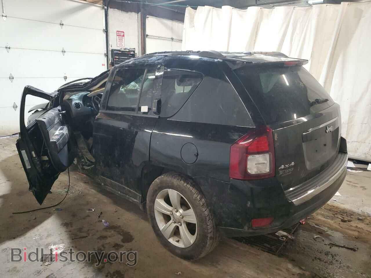 2015 JEEP COMPASS - VIN: 1C4NJDEB6FD270632 - Photo 2