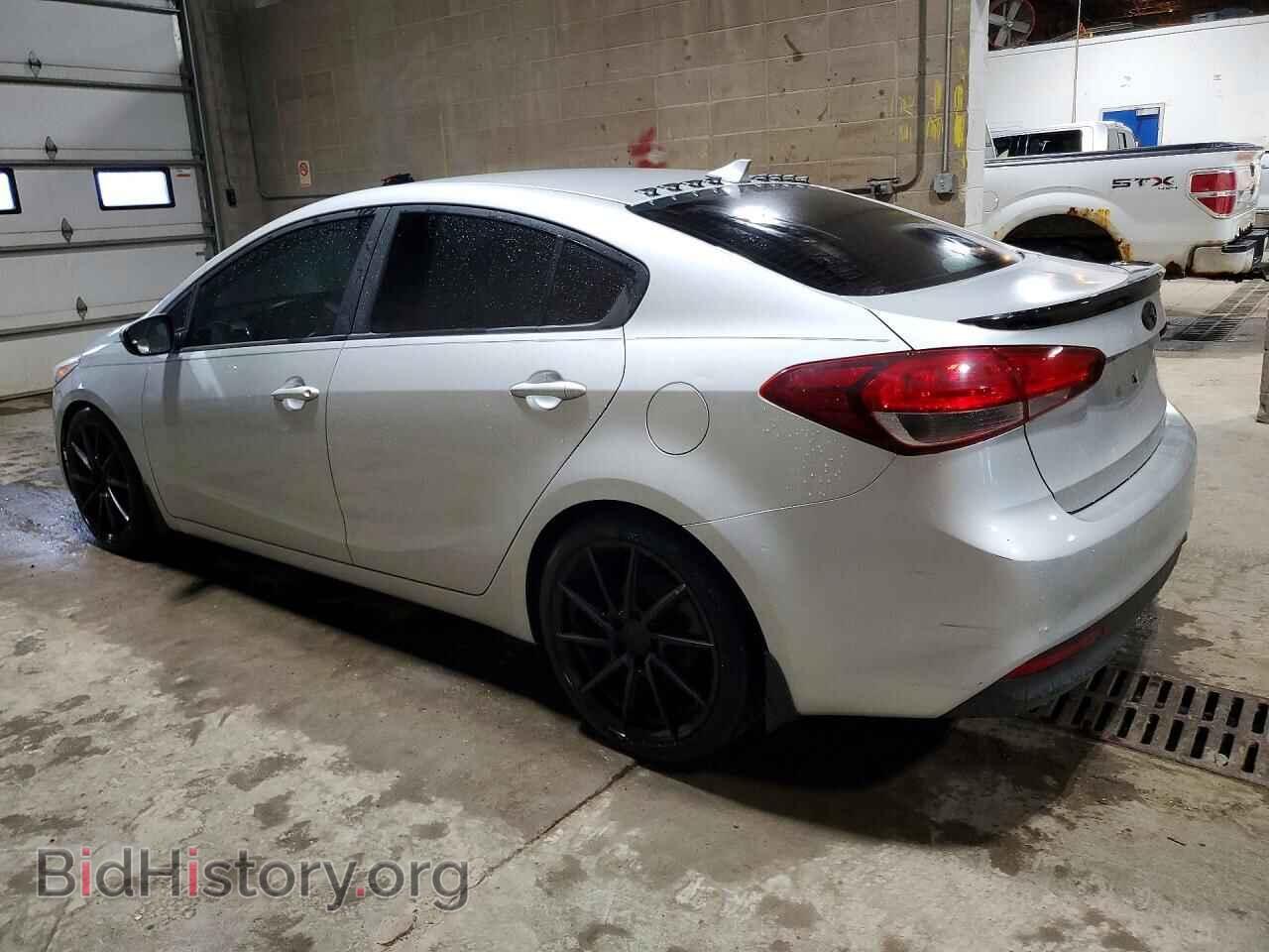 2017 KIA FORTE - VIN: 3KPFK4A79HE085611 - Photo 2