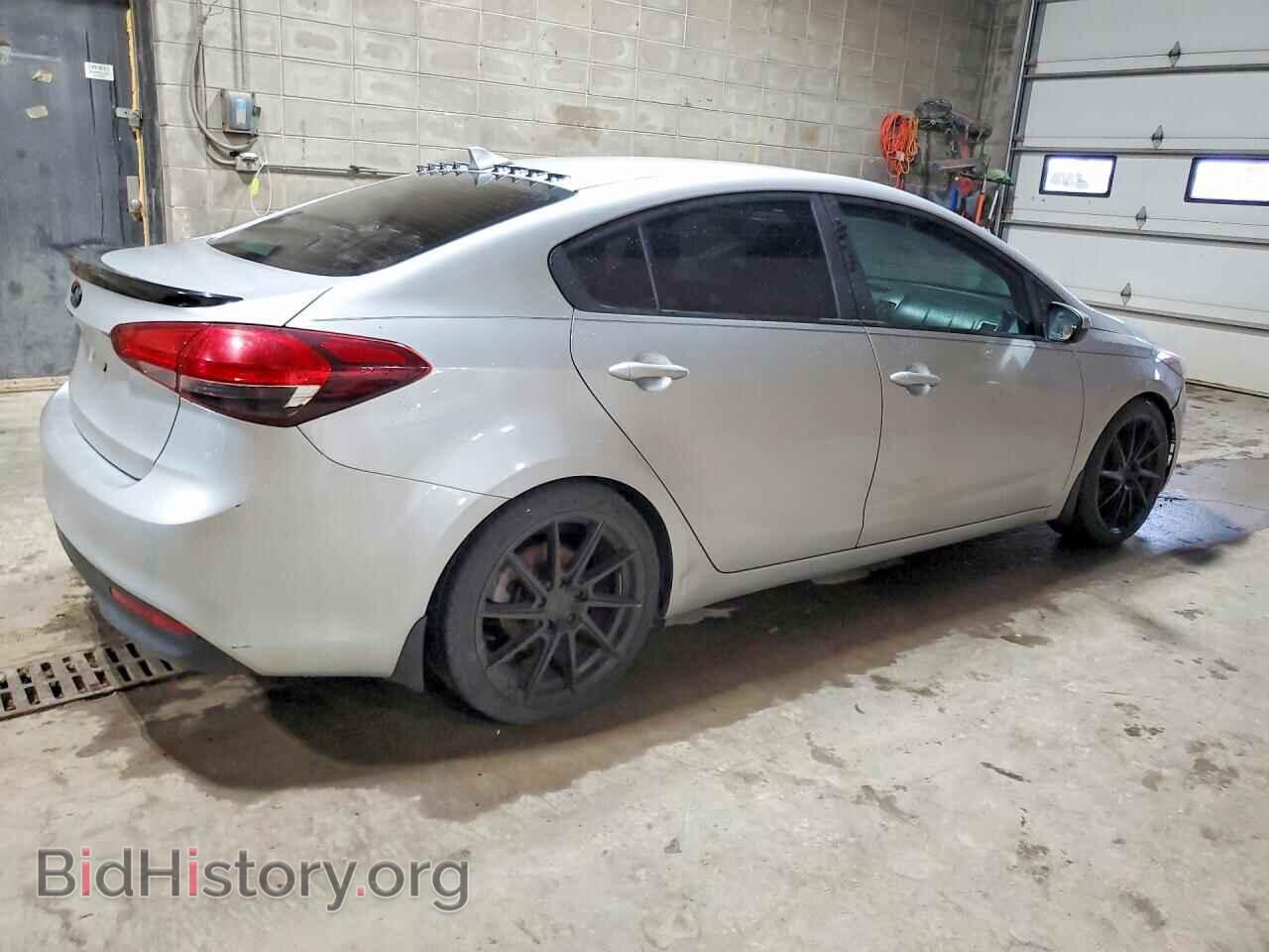 2017 KIA FORTE - VIN: 3KPFK4A79HE085611 - Photo 3