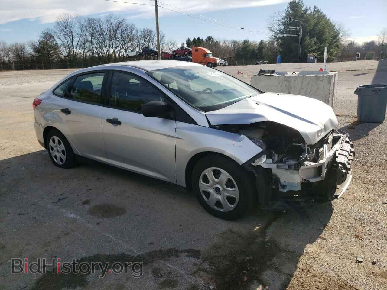 2017 FORD FOCUS - VIN: 1FADP3E2XHL340295 - Photo 4