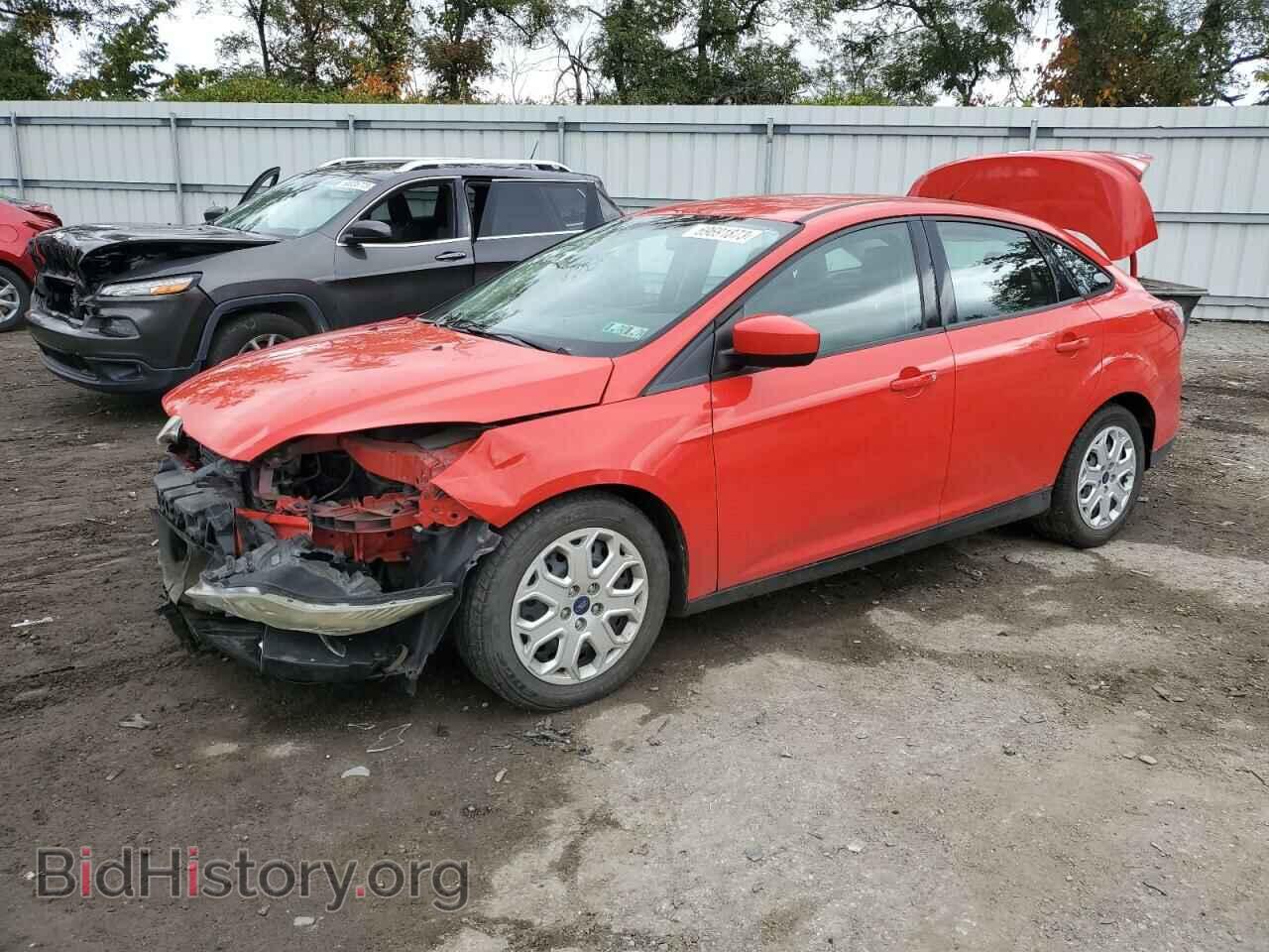 Фотография 1FAHP3F23CL421258 - FORD FOCUS 2012