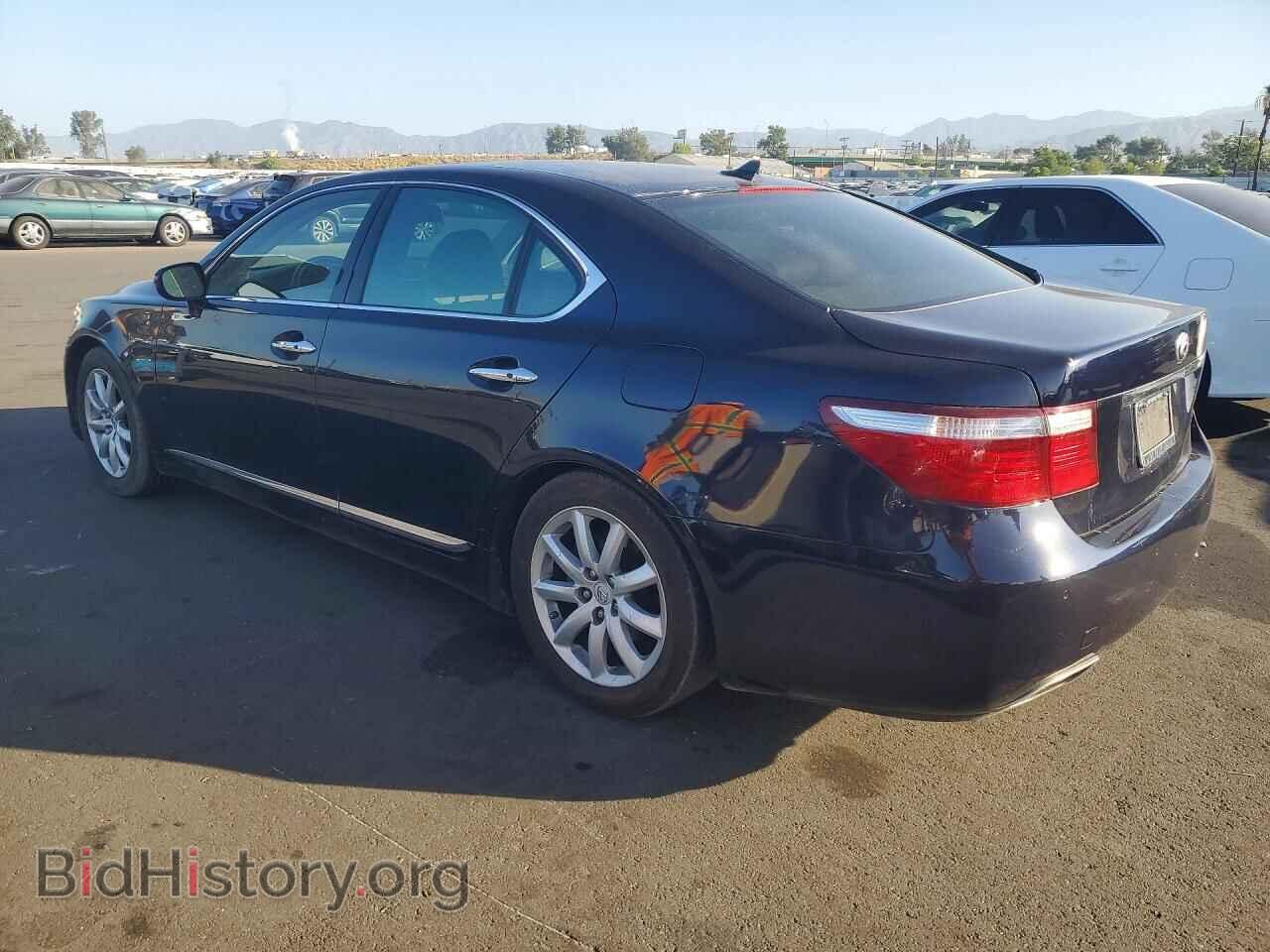 2007 LEXUS LS460 - VIN: JTHBL46F175004069 - Photo 2